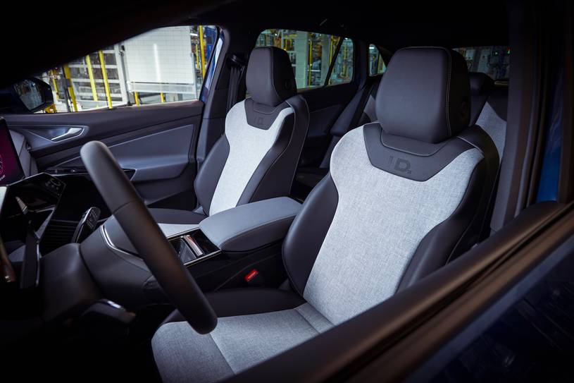 Research The 2024 Volkswagen ID.4 in Riverside