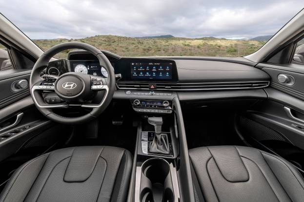 Interior View Of 2024 Hyundai Elantra Hybrid in Tallahassee