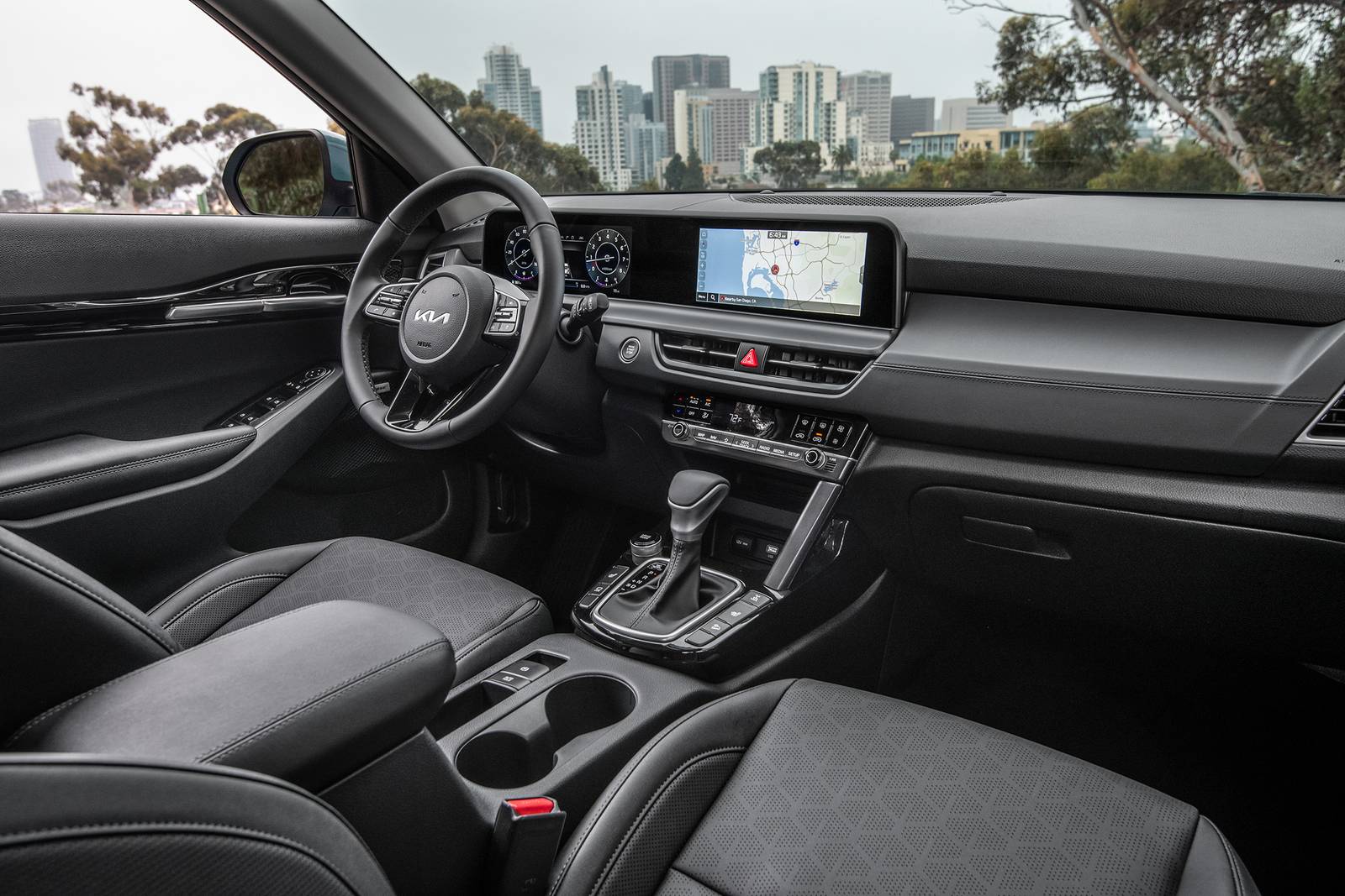 Interior View Of 2025 Kia Seltos in Orlando
