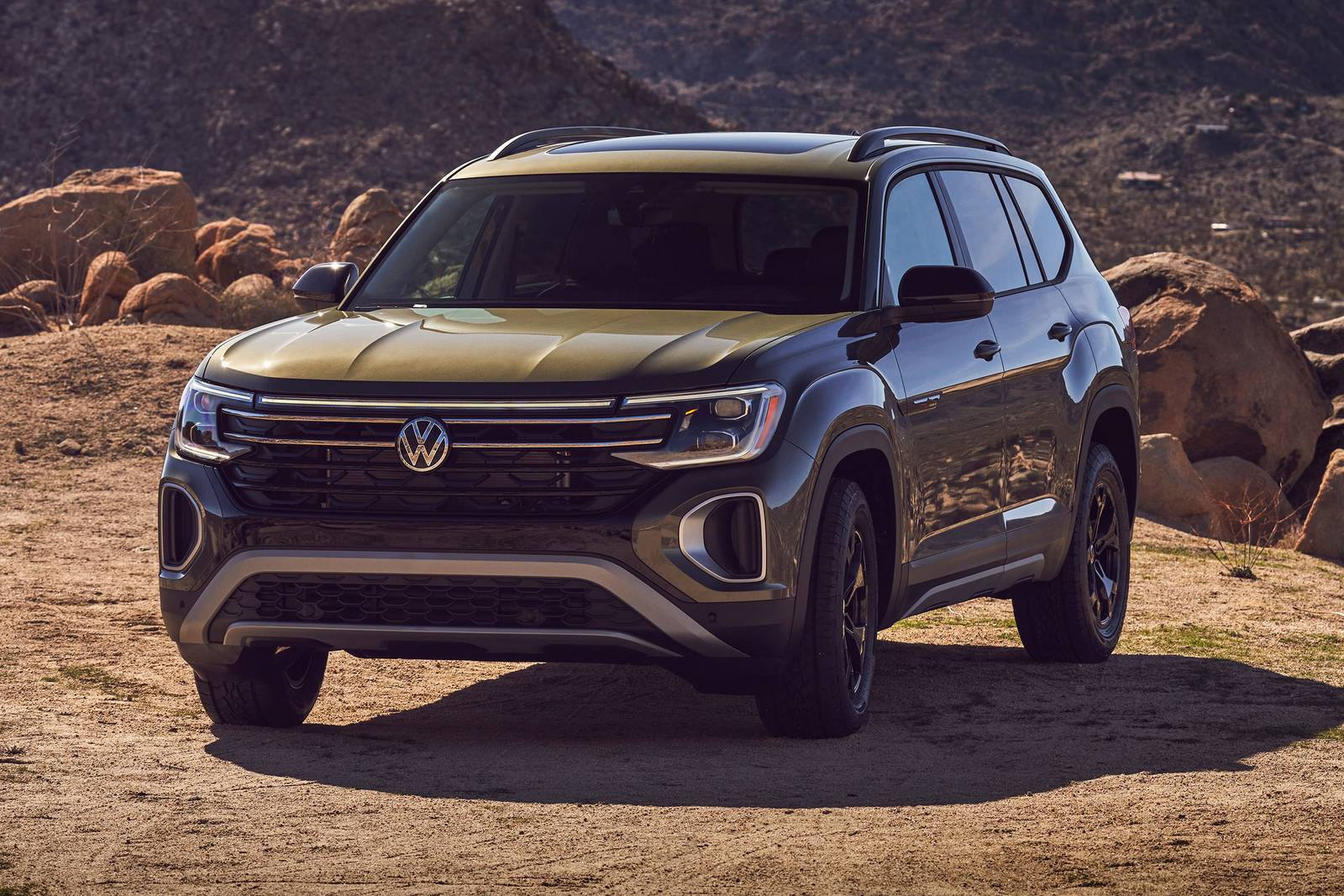 2025 Volkswagen Atas