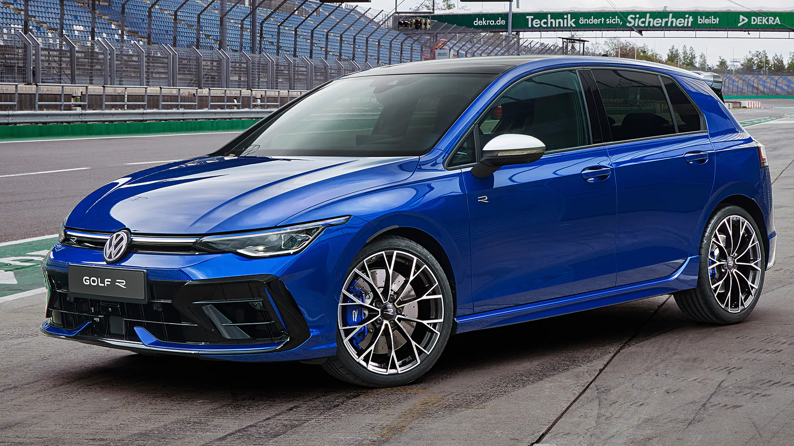2025 Volkswagen Golf R Dealer - Kennesaw, GA | Jim Ellis Volkswagen